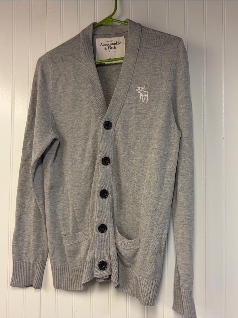 Abercrombie & Fitch Men’s Light Gray Button Cardigan Medium
